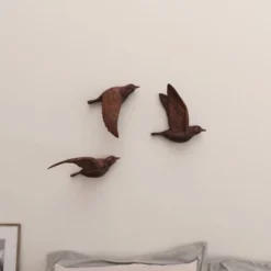 Set Of 3 Metallic Flying Bird Sculptures Wall Decor - Olivia & May -Olivia & May GUEST 8951b6ee ee52 451e bd75 98656071f4c6