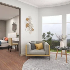 Glam Metal Leaf Wall Decor Gold - Olivia & May -Olivia & May GUEST 93e28e10 1b6f 4f71 92bc 25a8ce86caaf