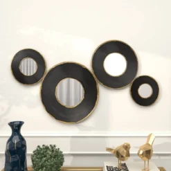 Metal Wall Mirror With Fluted Frame Black - Olivia & May -Olivia & May GUEST bab0ba7b cb5f 411d 802c 81433b8ecd9f