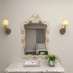 Wood Carved Acanthus Wall Mirror With Arched Top And Distressing Cream - Olivia & May -Olivia & May GUEST d4282019 cec8 4986 890d 8a698099fca8